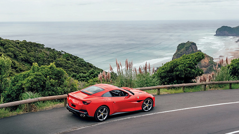 Εν αναμονή της πρώτης υβριδικής Ferrari